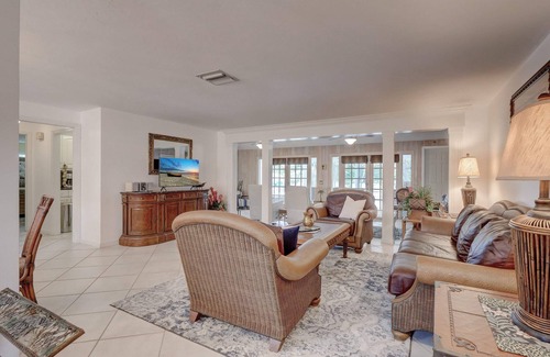 Kings Lake House | Pool and Spa Home in Kings Lake of Naples, Florida