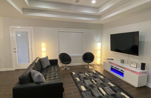 Biggs Field House | POOL and SPA! Modern New Home! Great Location! 4 bedroom