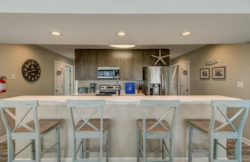 Sandbridge House | Pool by the Sea | 480 ft to the beach | Private Pool and Hot Tub