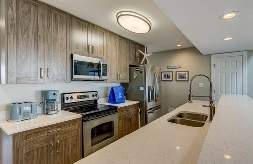 Sandbridge House | Pool by the Sea | 480 ft to the beach | Private Pool and Hot Tub