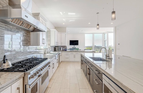 Hidden Valley House | Pool & Coastline Views: Luxe La Jolla Home