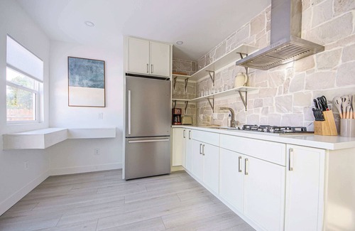 Mid City House | Pool & Fire Pit Sunny 4-Bedroom