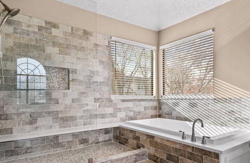 Flower Mound House | Pool | Foosball | Sleeps 8 in Flower Mound