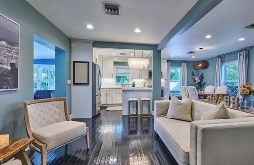 Lake Ida Shores House | Pool & Guest House in the Heart of Delray Beach