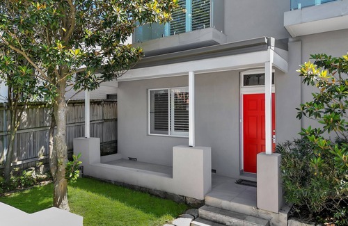 Randwick House | Pool Heated to 30°