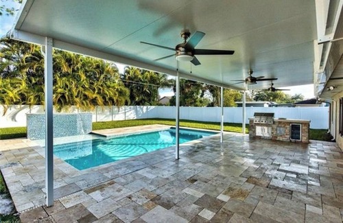 Willoughby Acres House | POOL HOME, , NEAR THE BEACH, PET FRIENDLY