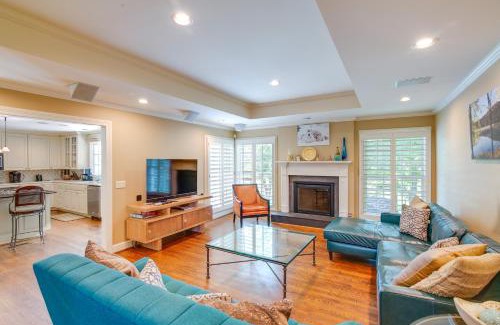 Franklin House | Pool, Hot Tub and Outdoor Theater Franklin Retreat