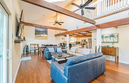 Fort Myers Beach House | Pool - Hot Tub - 🐾 Friendly 3BR Great Escape 3