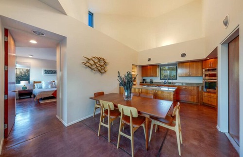 Tucson House | Pool & Hot Tub/Mountain Views/3 BR/Stunning