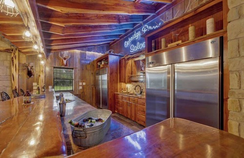 Johnson City House | Pool+Hot-Tub, Pickleball-Whiskey & Wine Room