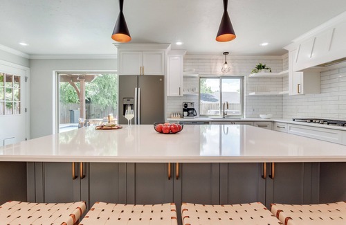 Quail Creek House | Pool~Hot Tub~Sauna~Game Room~near Lake Hefner