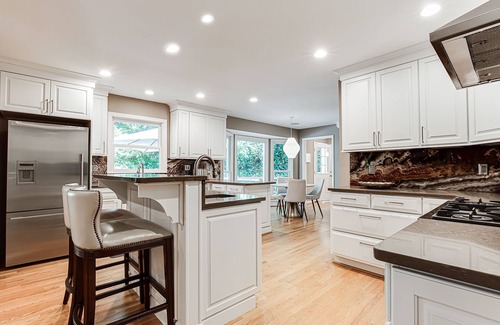 Sandy Springs House | Pool oasis in Atlanta/Sandy Springs 4 bed jacuzzi