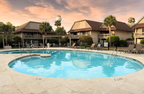 Saint Helena Island Villa | Pool + Ocean View + Walk to Beach - Villa