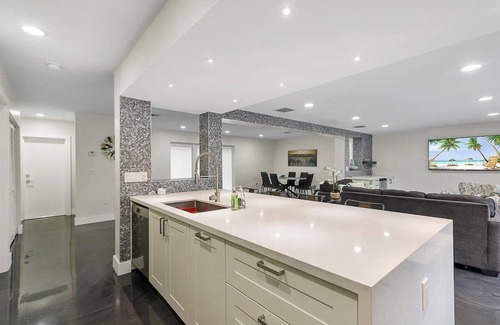 Pompano Beach House | Pool paradise by the beach! Heated Pool!