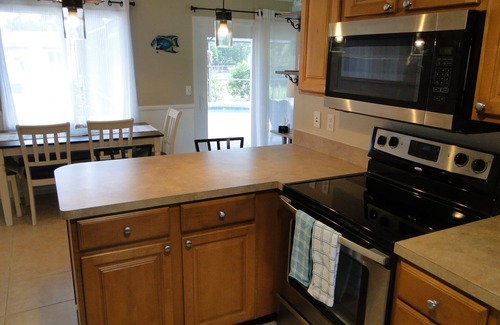 Cypress Lakes Estates House | Pool Paradise Central - Cozy 3 BR, 2 Bathroom home with heated pool & lanai