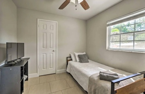 Safety Harbor House | Pool! Patio! Spacious Home 2Mi to Pier