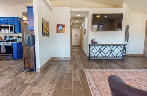 Cornville House | Pool, Sauna, Hot Tub, King size beds, BBQ, easy access to Sedona@Dark Sky Ranch!