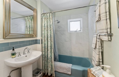 La Playa House | Pool side hideaway near beaches and fun!