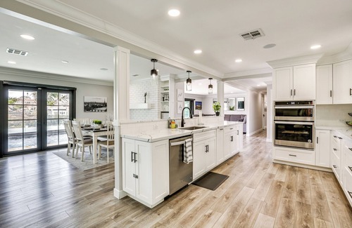 Del Cerro House | Pool, Spa & City Views: Luxe Home in San Diego!