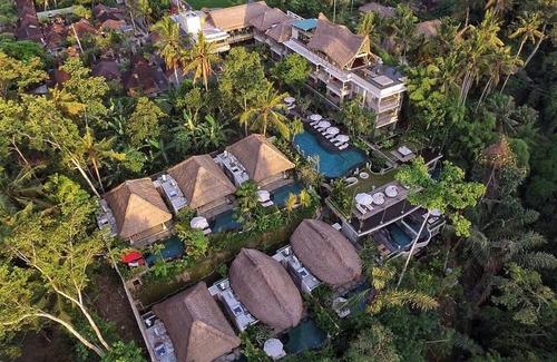 Melayang House | Pool Suite Room Resort & Spa Beautiful Paddiew File View