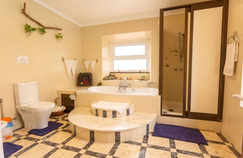 Ribeira Grande House | Pool suite with marble bath in exotic fruit orchard
