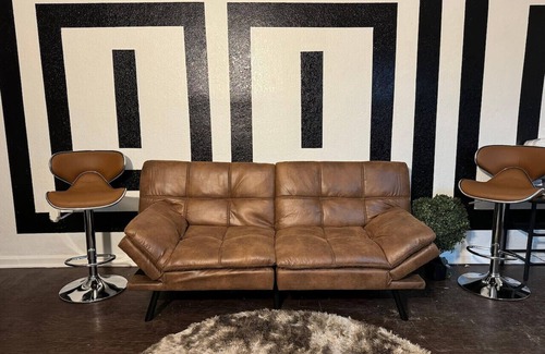 Greater Heights Apartment | Pool Table | Luxury 1Bed Apt in Downtown & Heights