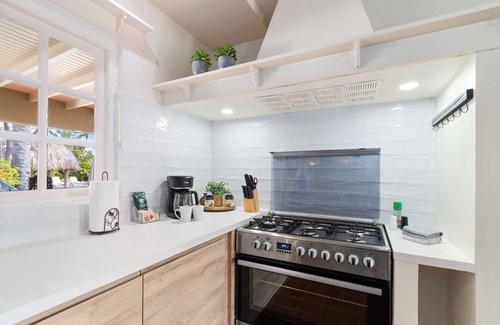 Turibana Villa | Pool Villa*Jacuzzi*FREE Utilities*3min/Palm Beach