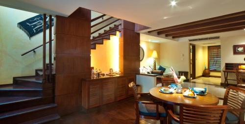 Senggigi Villa | Pool Villa Merumatta Senggigi