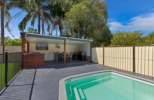 San Remo House | Poolside at Costa