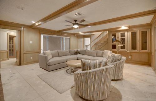 Braeswood Place House | Poolside Oasis Near Medical Center and NRG Stadium!