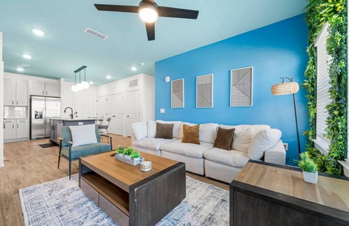 Upper Grand Lagoon Apartment | Poolside Paradise Panama DT | 3BR w/Balcony & Gym