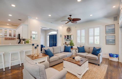 Midtown House | Poolside Paradise | Historic Charm, Heated Pool, & Midtown Key West Living!