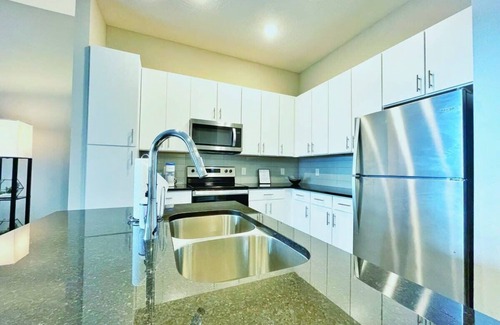 San Marco Apartment | ☀︎Poolside Paradise☀︎1BDR apt w/resort amenities and pool view☀︎
