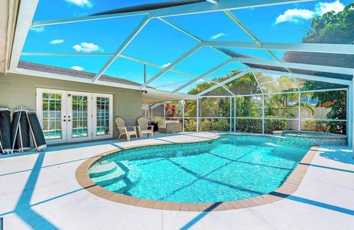 Disston Heights House | Poolside Paradise w/Hot Tub | Pool | Fire Pit