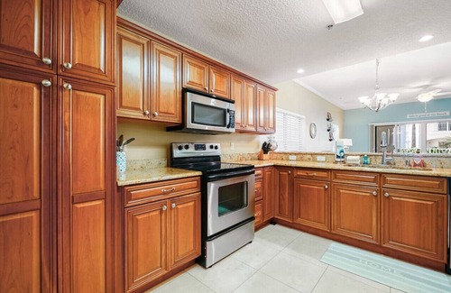 Butler Beach Apartment | Poolside Place |Beach access + poolside comfort!