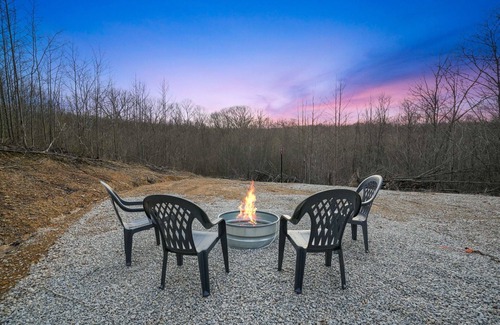 McArthur RV Rental | Poplar Camp Site #1 | Hocking Hills