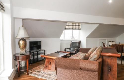 Chester House | Poplar Farm Studio