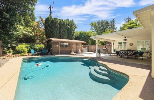 Chico House | Poplar Park Retreat S