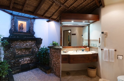 Downtown Kuta Hotel | Poppies Bali