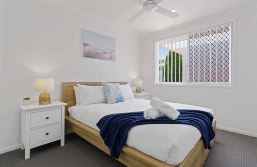 Bateau Bay Villa | Poppy's Place - Coastal Inspired Escape