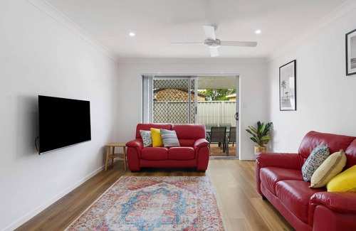 Bateau Bay Villa | Poppy's Place - Coastal Inspired Escape