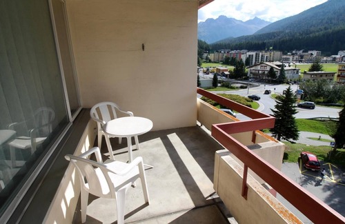 Sankt Moritz-Bad Apartment | Popular and centrally located residential building in St.