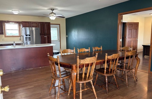 Mystic House | Popular Rathbun Lake Getaway