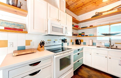 Safe Harbor House | Popular Village Walk Cottage in Golf Cart Zone W/Pool Mins to Beach