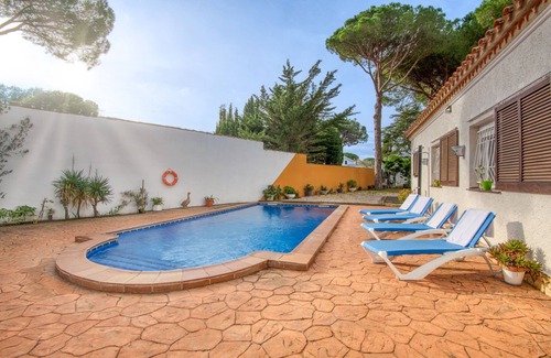 L'Escala House | PORNIC: House with private pool in l'Escala
