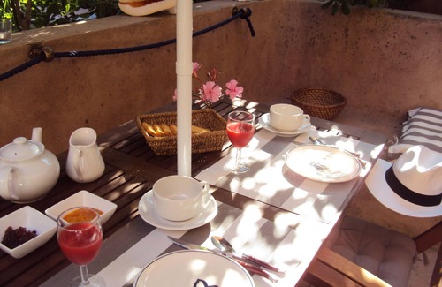 Porquerolles Apartment | PORQUEROLLES STUDIO-TERRACE 2 PERS. WITH VIEW OF GARDEN IN THE ANSE DU PORT.
