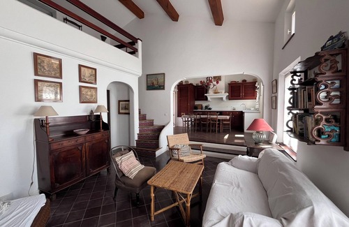 Porquerolles House | Porquerolles village house garden 3 ch. air conditioned 3 bathrooms