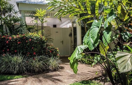 Port Douglas Condo | Port Douglas Mirage Villa#431- Absolute Beachfront