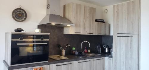 Frejus Port Apartment | Port Frejus Est, Le Capitole, Studio 27m2, vue mer