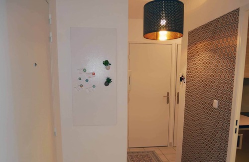 Port Marianne Apartment | Port Marianne area with terrace, air conditioning, parking, Wifi. In a perfect state.